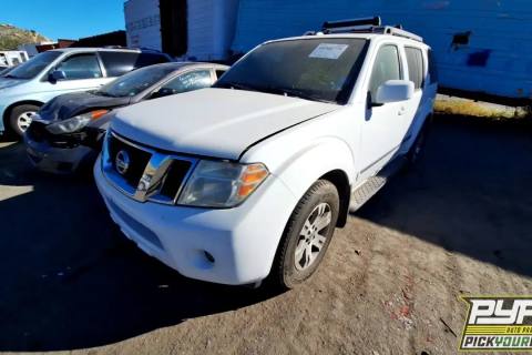 Photo of 2011 Nissan Pathfinder