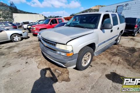 Photo of 2004 Chevrolet Suburban 1500