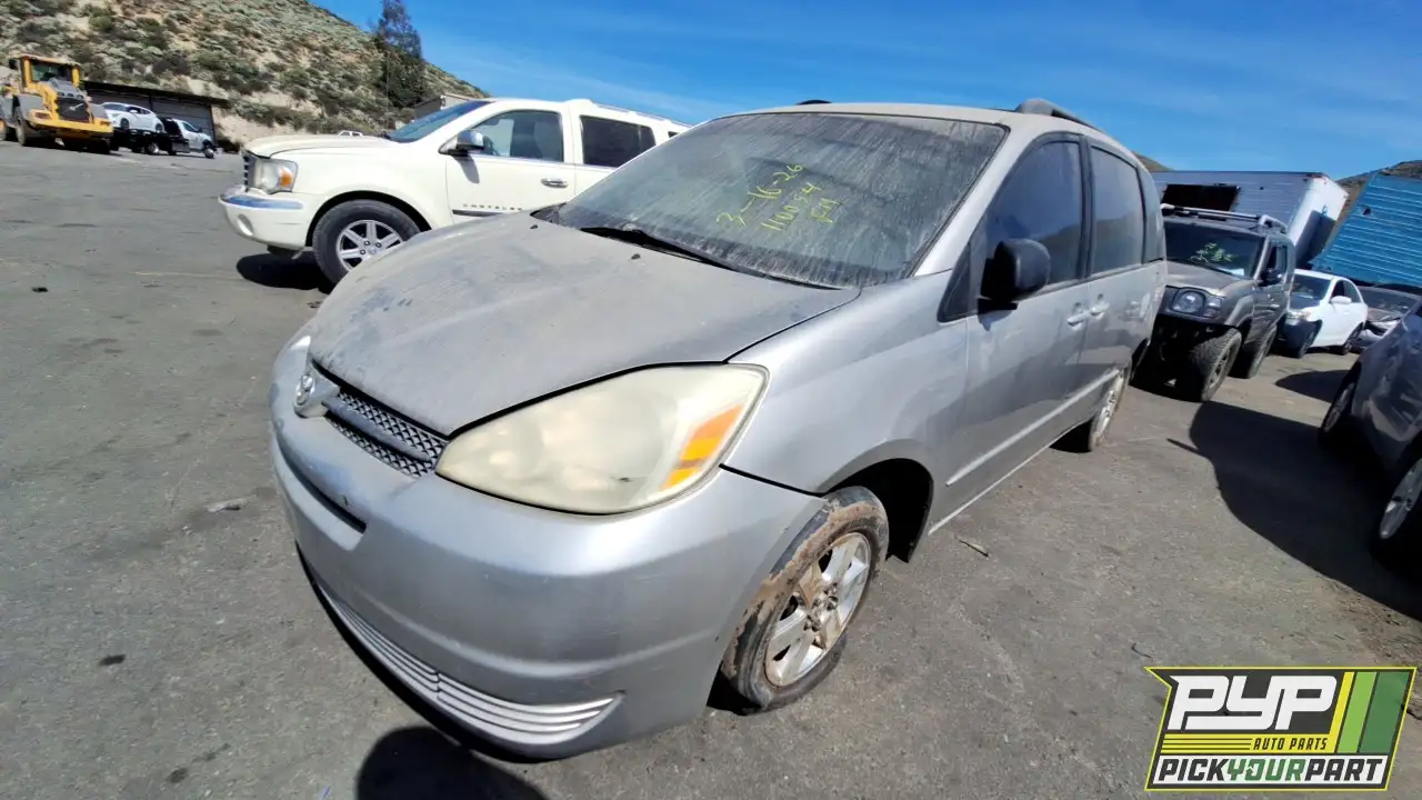 Photo of 2005 Toyota Sienna