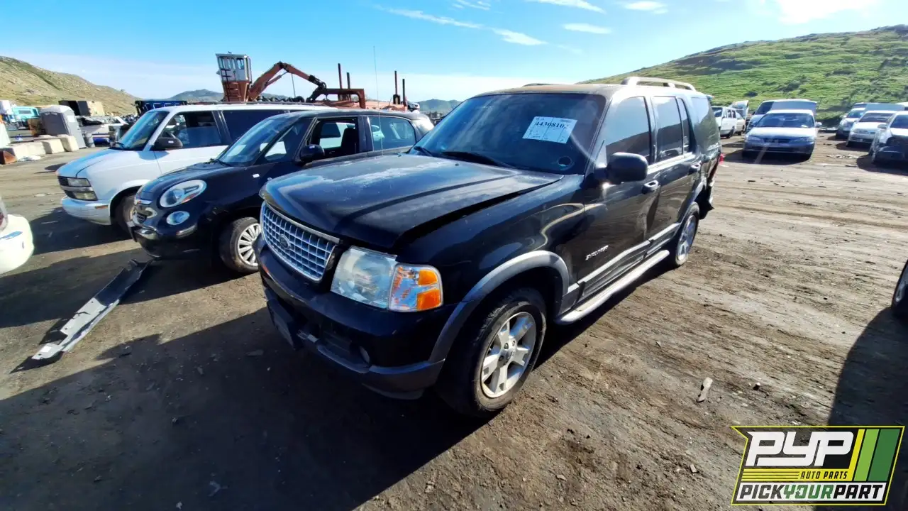 Photo of 2004 Ford Explorer