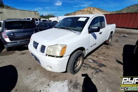 Photo of 2005 Nissan Titan