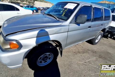 Photo of 2001 Mitsubishi Montero Sport