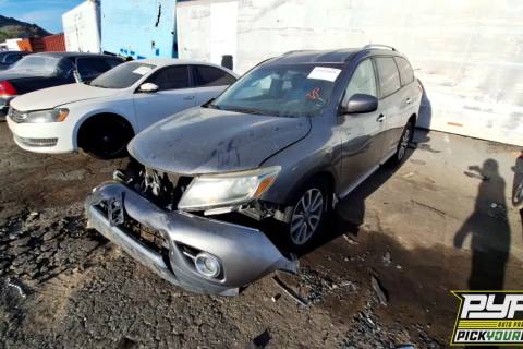 Photo of 2015 Nissan Pathfinder