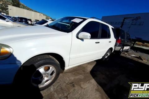 Photo of 2004 Mercedes-Benz Ml350