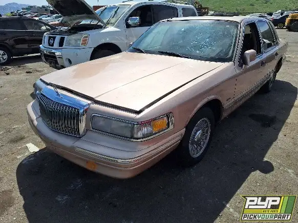 Photo of 1996 Lincoln Town Car