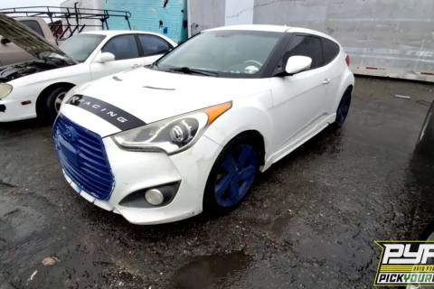 Photo of 2013 Hyundai Veloster