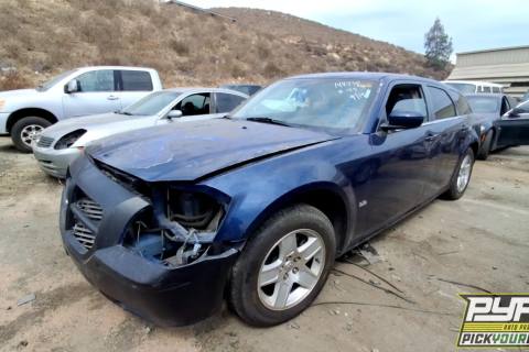 Photo of 2006 Dodge Magnum