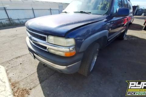 Photo of 2000 Chevrolet Suburban 1500