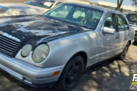 Photo of 1999 Mercedes-Benz E430