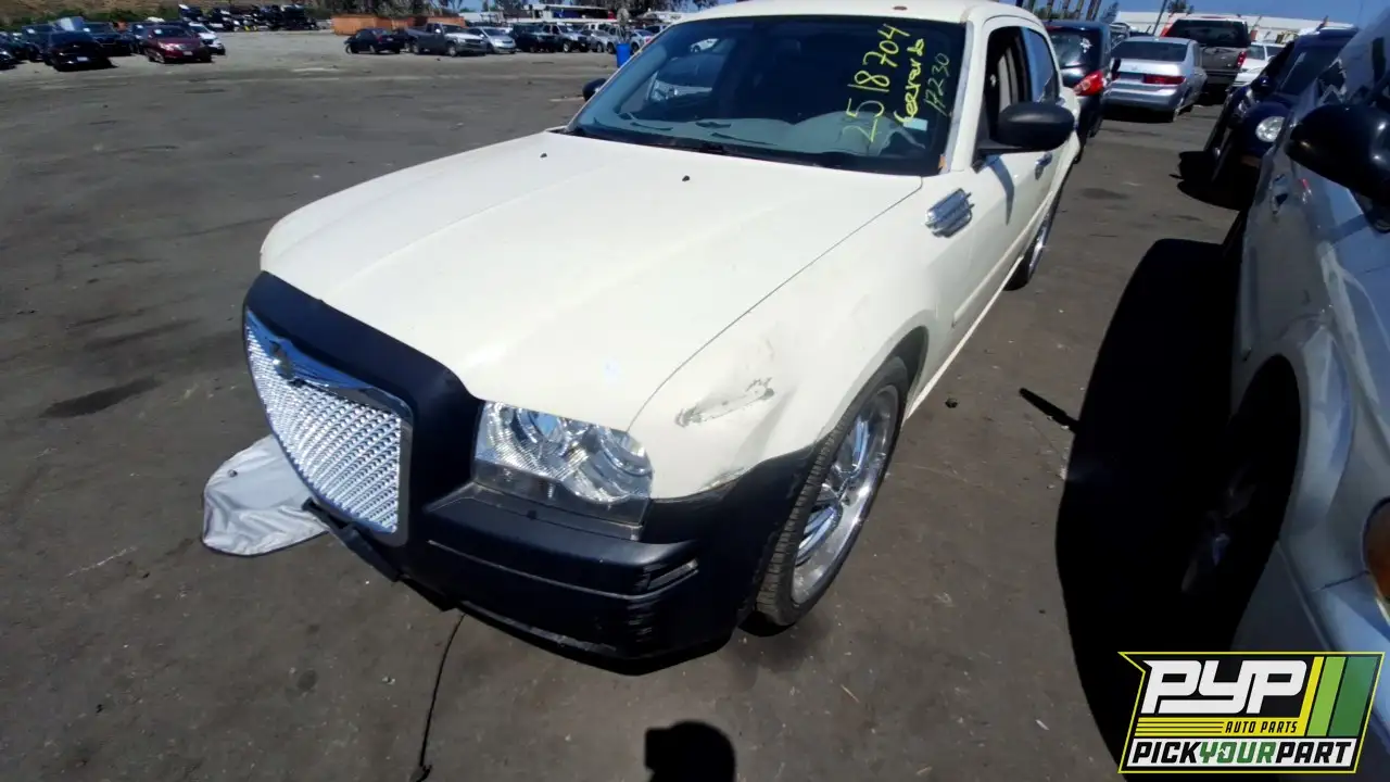 Photo of 2005 Chrysler 300