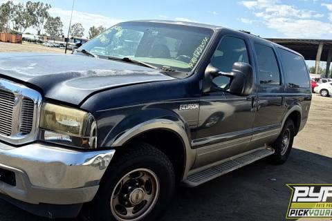 Photo of 2001 Ford Excursion