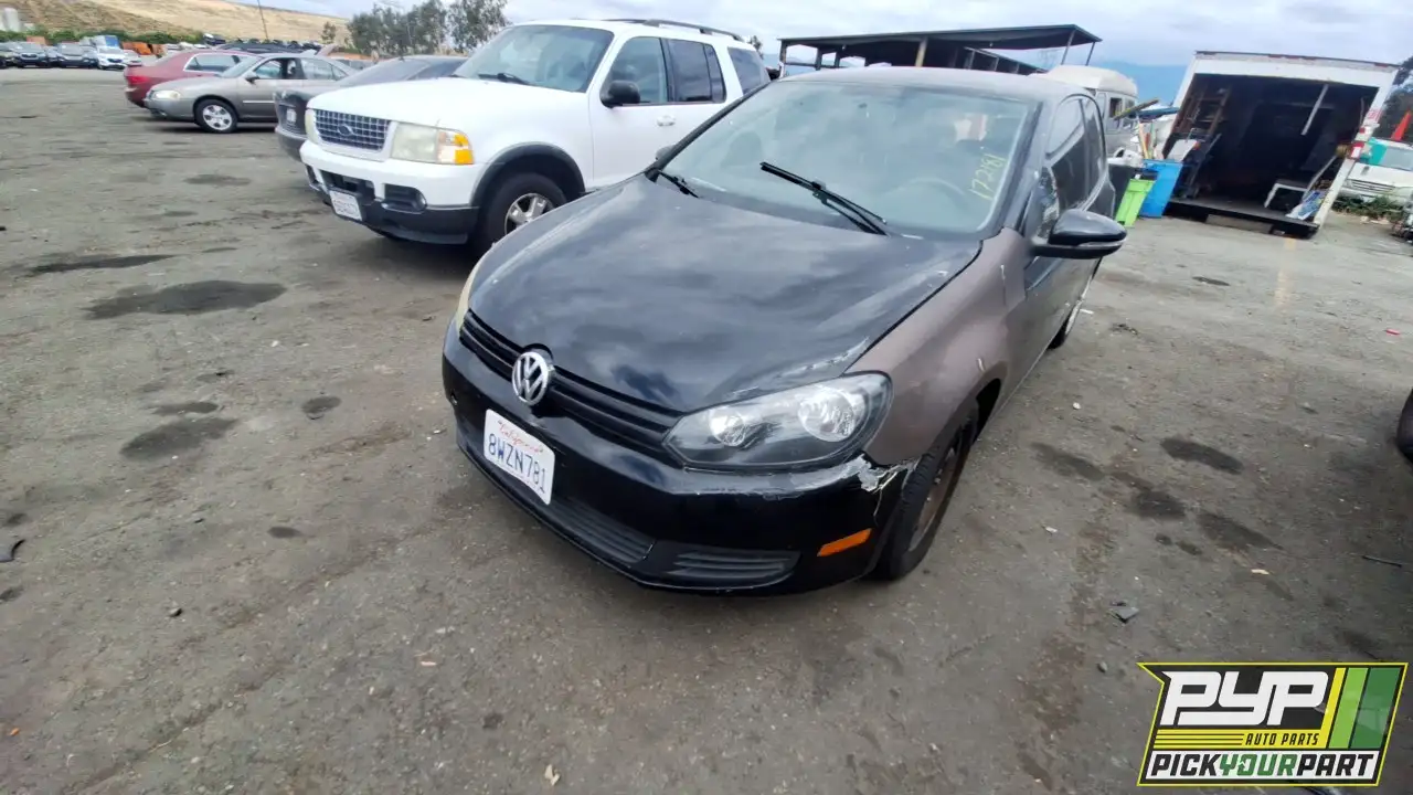 Photo of 2010 Volkswagen Golf