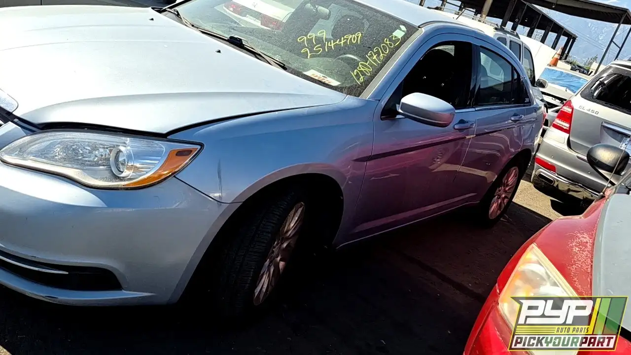 Photo of 2013 Chrysler 200