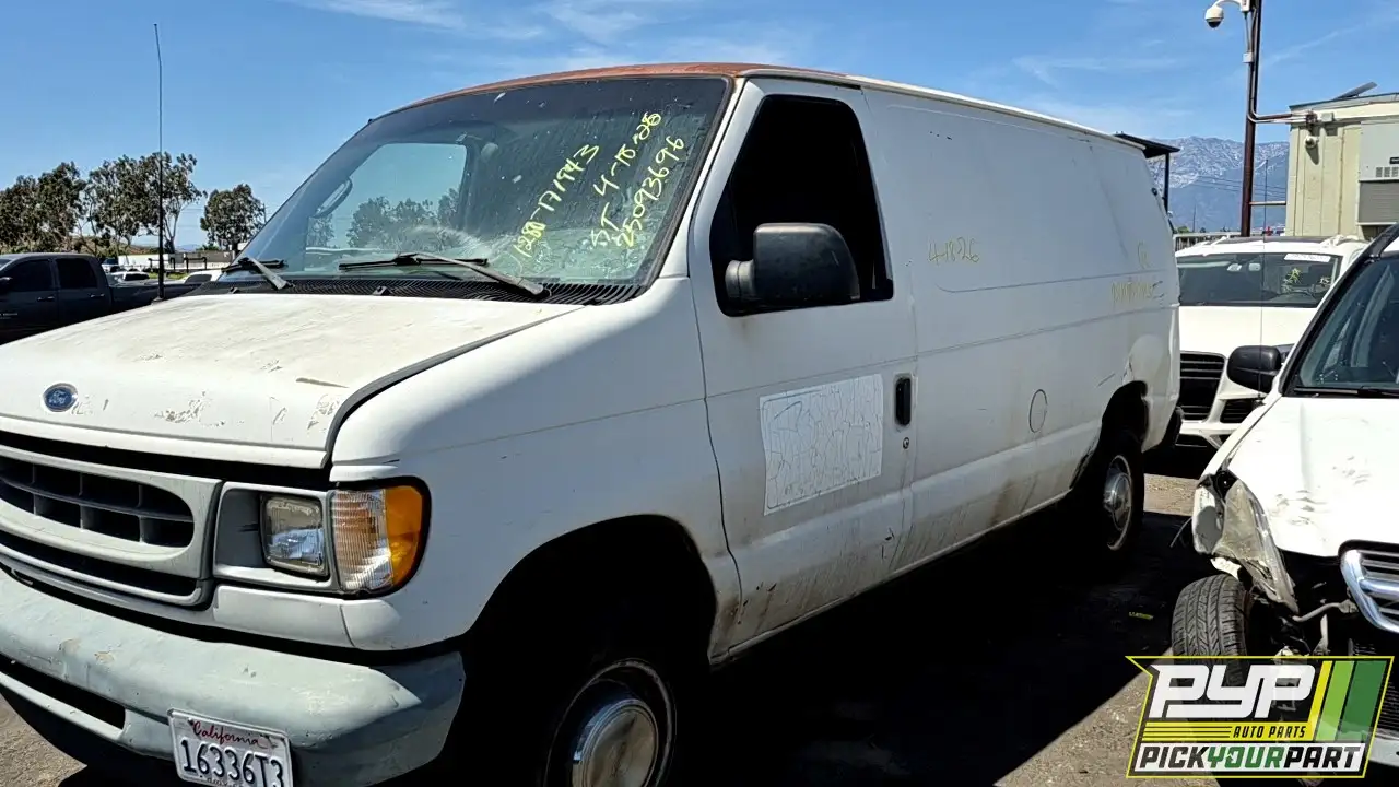 Photo of 2001 Ford E-250 Econoline
