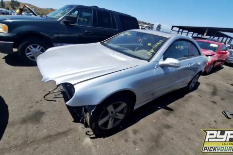 Photo of 2006 Mercedes-Benz Clk350
