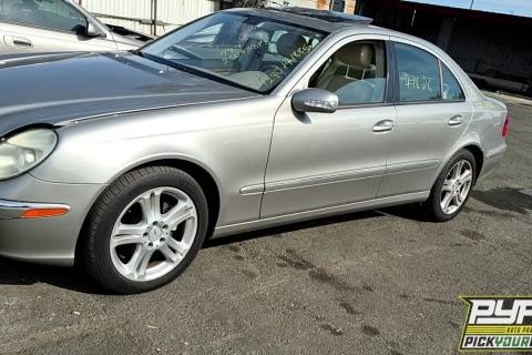 Photo of 2006 Mercedes-Benz E350