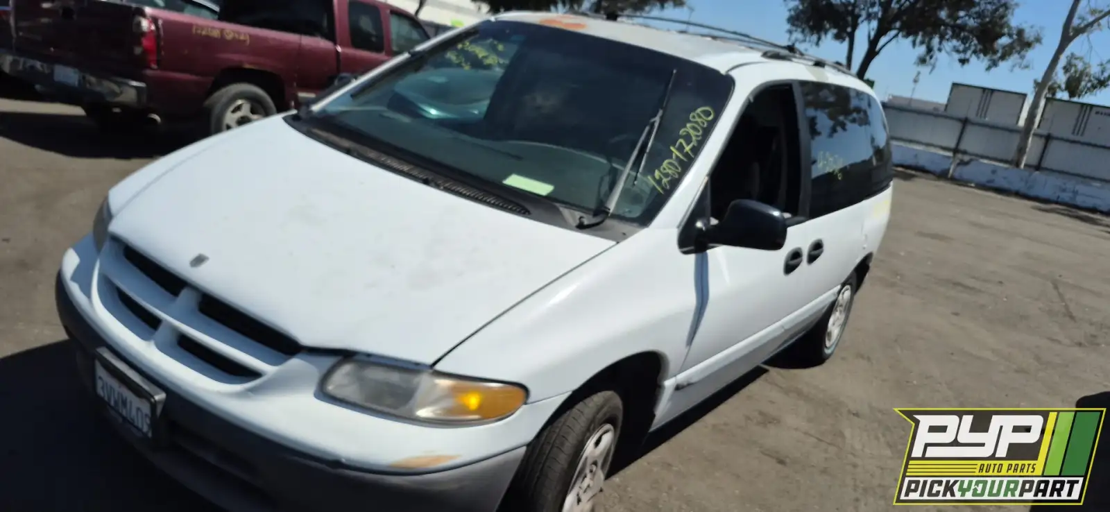 Photo of 1997 Dodge Caravan