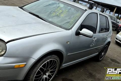 Photo of 2001 Volkswagen Golf