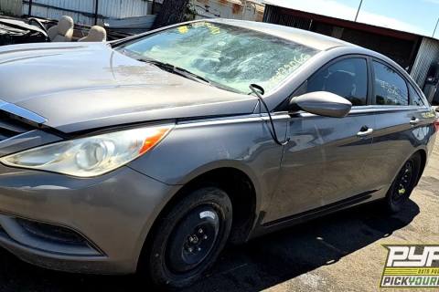 Photo of 2011 Hyundai Sonata