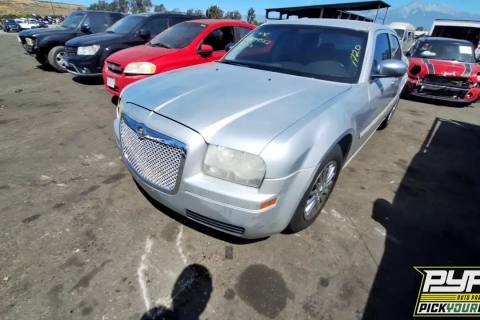 Photo of 2005 Chrysler 300