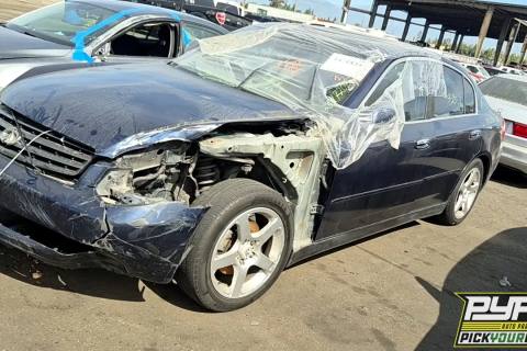 Photo of 2004 Infiniti G35