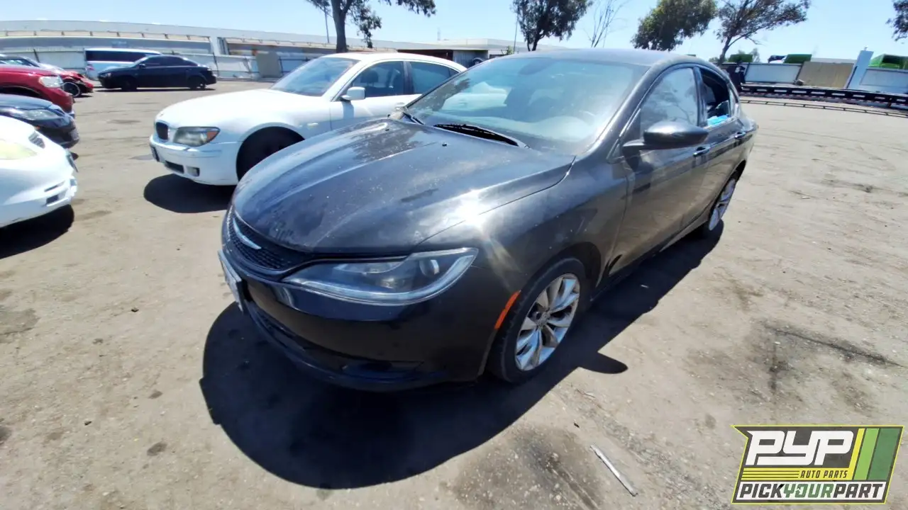 Photo of 2015 Chrysler 200