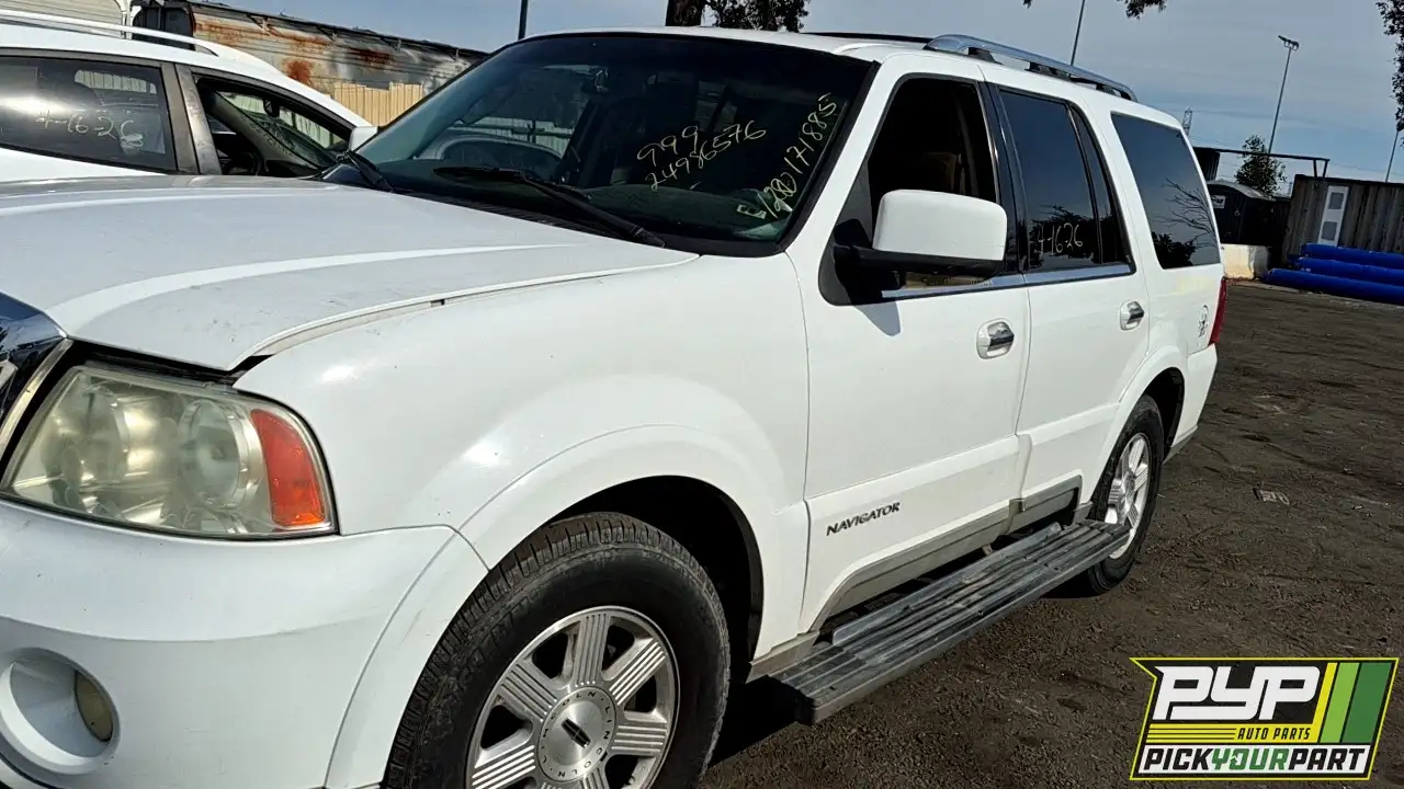 Photo of 2003 Lincoln Navigator