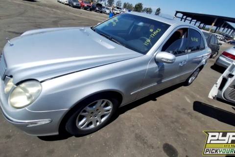 Photo of 2004 Mercedes-Benz E320