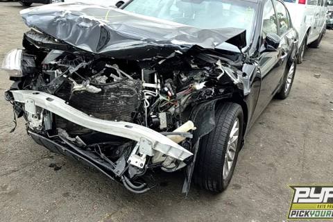 Photo of 2011 Hyundai Genesis