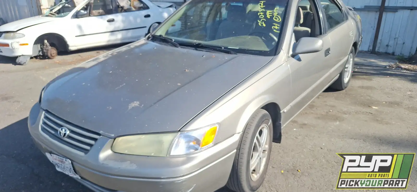 Photo of 1997 Toyota Camry