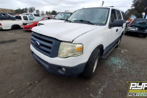 Photo of 2011 Ford Expedition