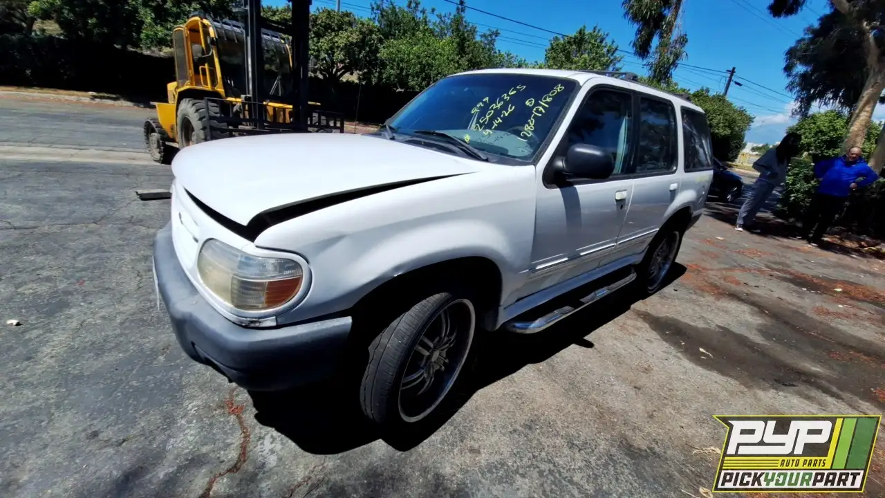 Photo of 2001 Ford Explorer