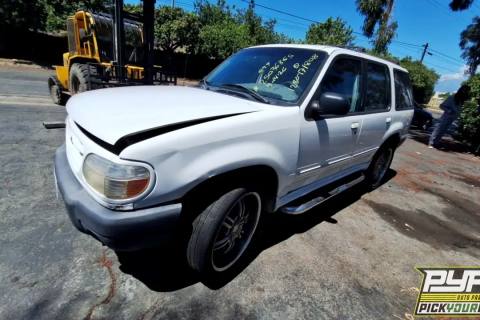 Photo of 2001 Ford Explorer