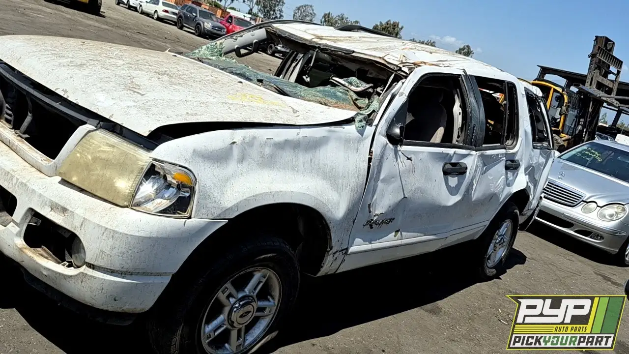Photo of 2004 Ford Explorer