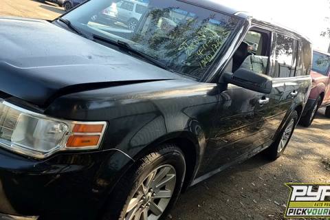 Photo of 2011 Ford Flex