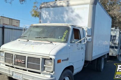 Photo of 1988 Gmc G3500