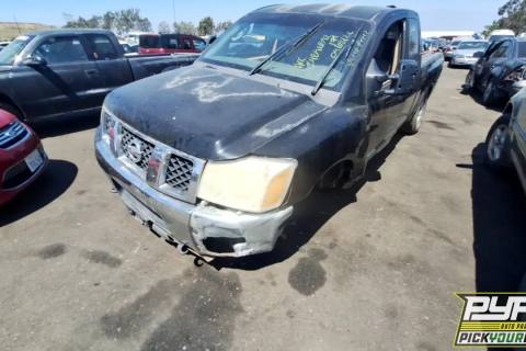 Photo of 2004 Nissan Titan