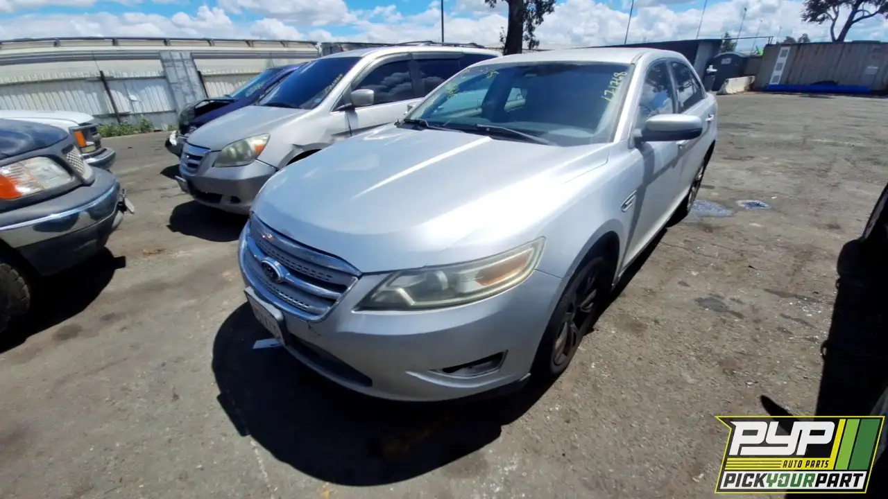 Photo of 2010 Ford Taurus