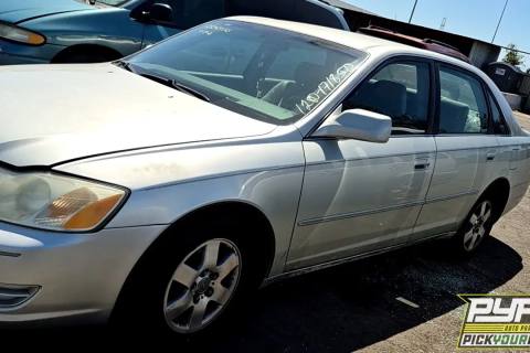 Photo of 2000 Toyota Avalon