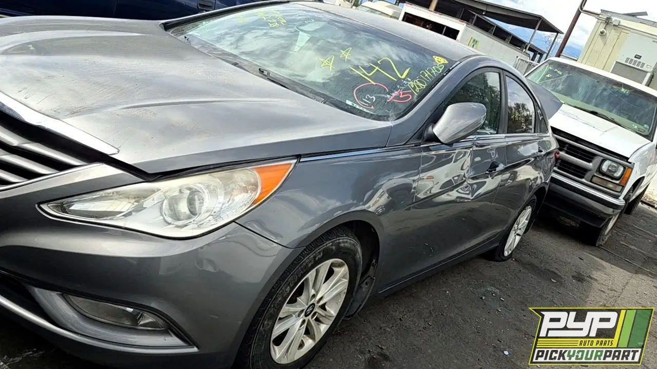 Photo of 2013 Hyundai Sonata