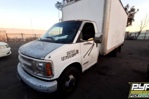 Photo of 2002 Chevrolet Express 3500