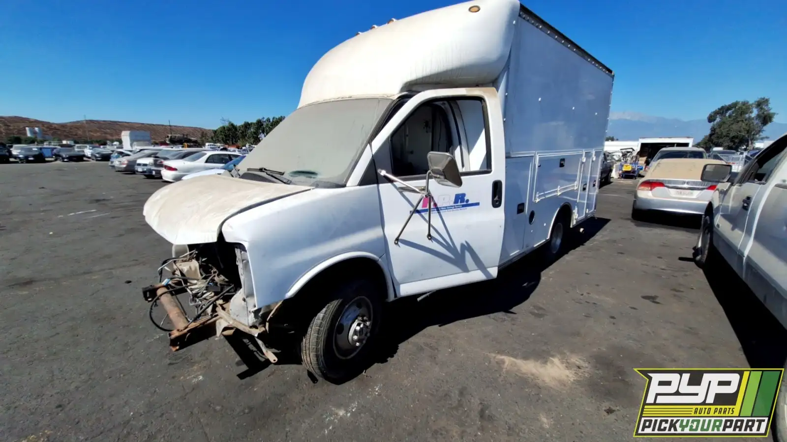 Photo of 2003 Gmc Savana 1500