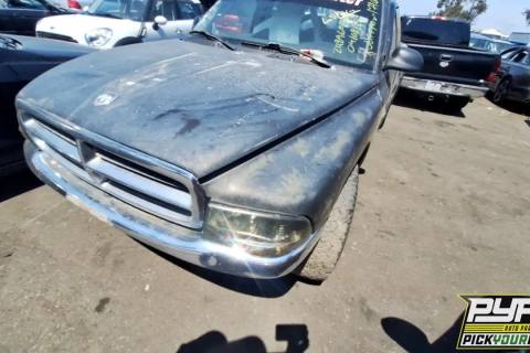 Photo of 2002 Dodge Dakota