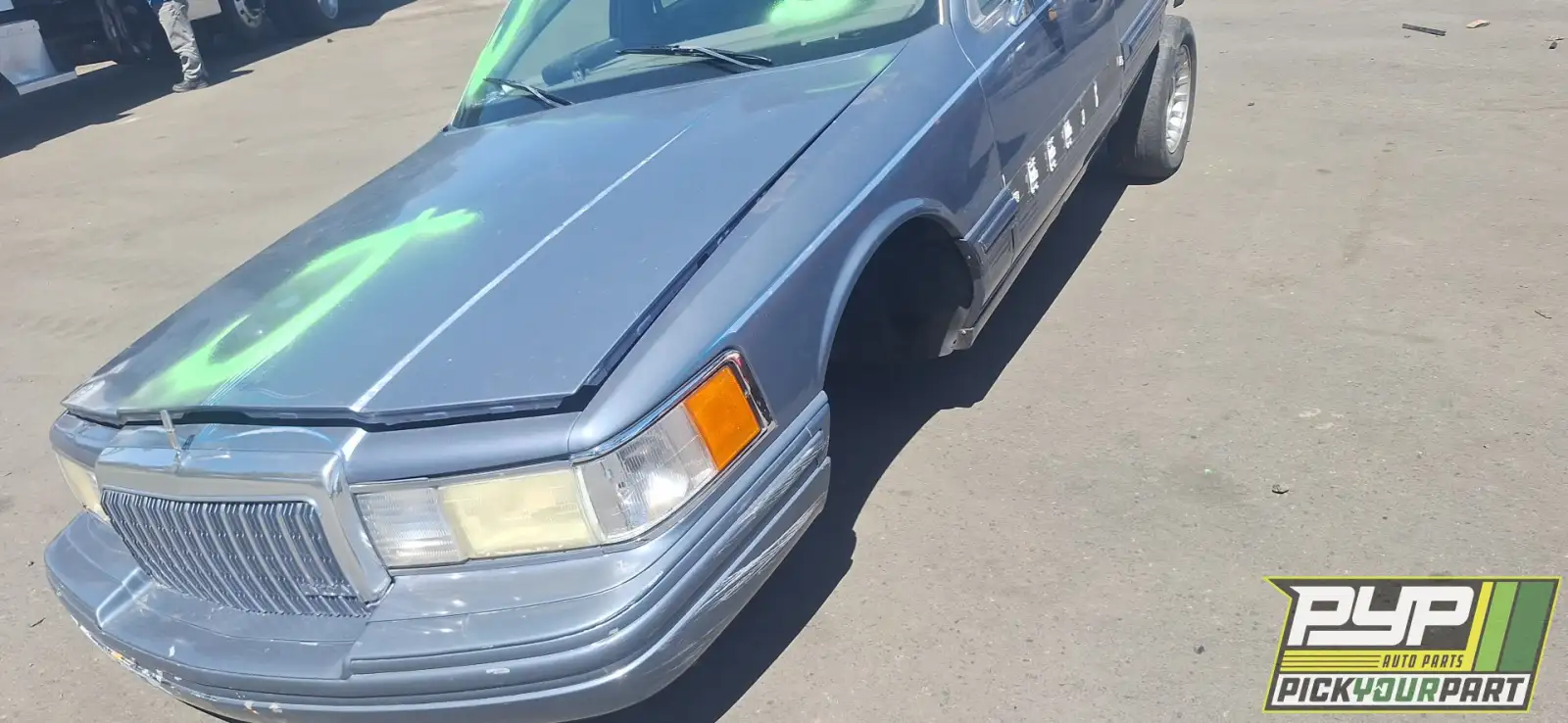 Photo of 1994 Lincoln Town Car