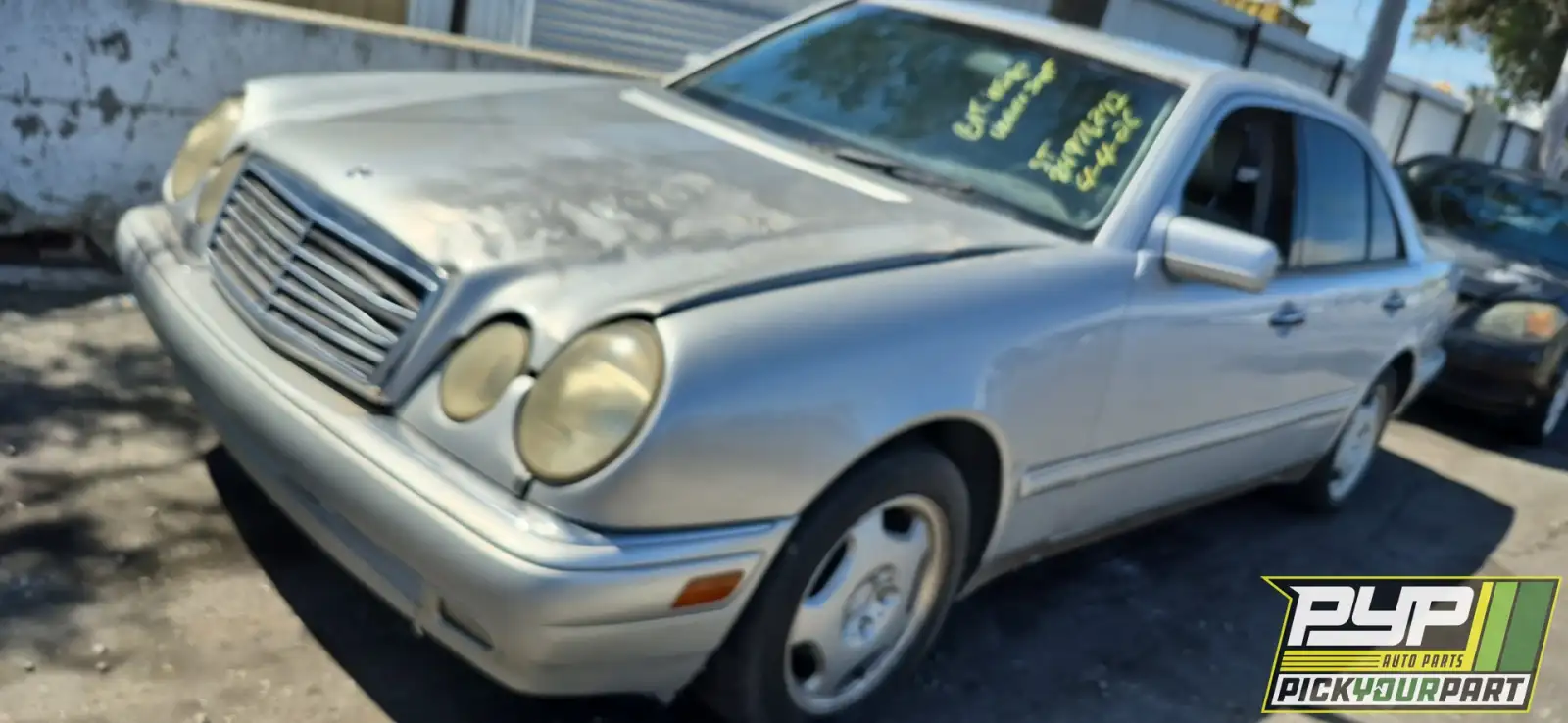 Photo of 1999 Mercedes-Benz E430