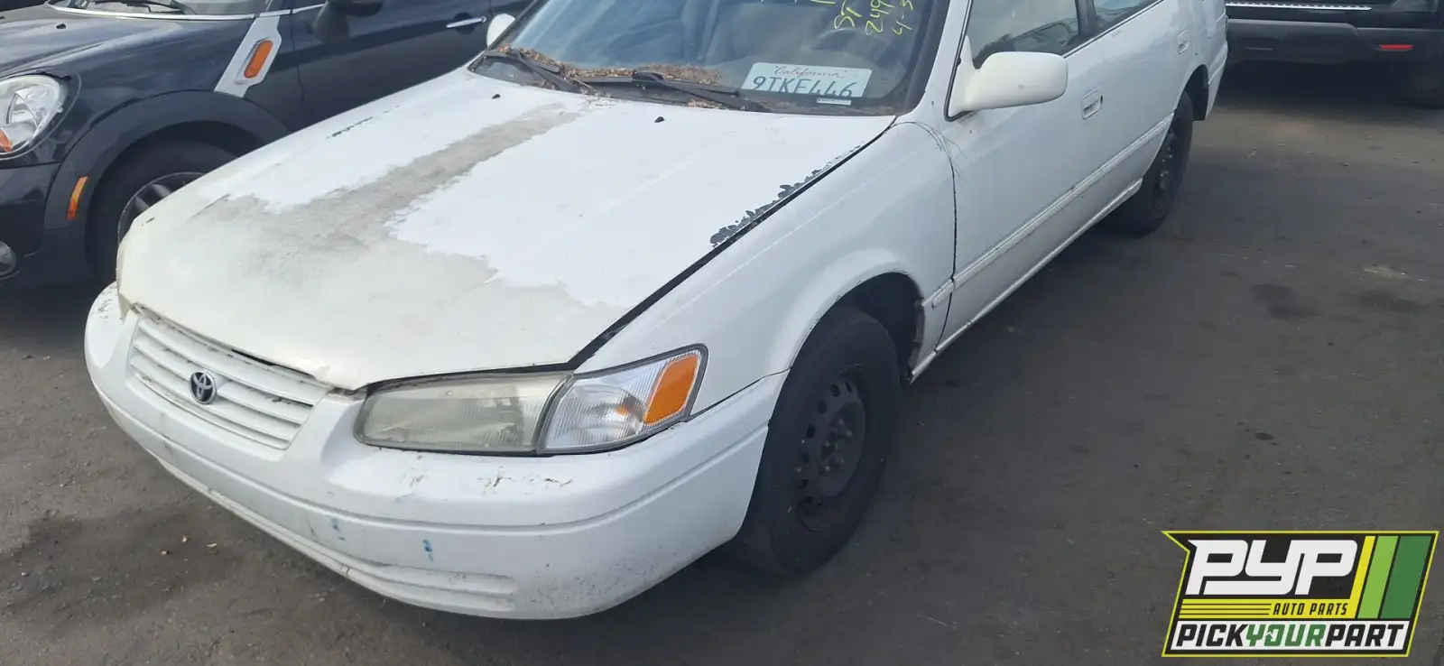 Photo of 1998 Toyota Camry