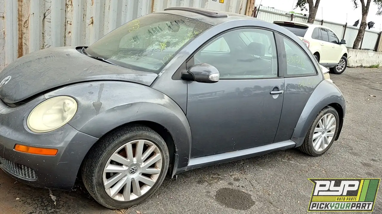 Photo of 2008 Volkswagen Beetle
