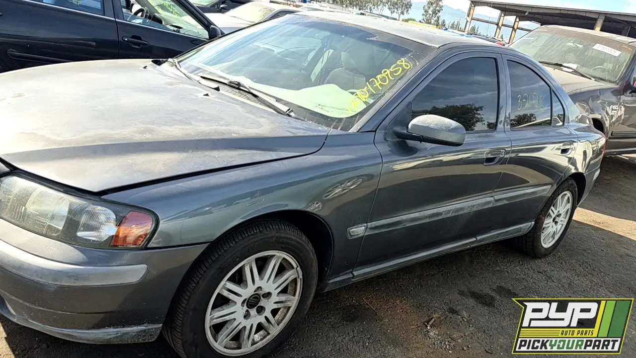 Photo of 2004 Volvo S60