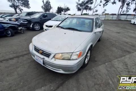 Photo of 2001 Toyota Camry