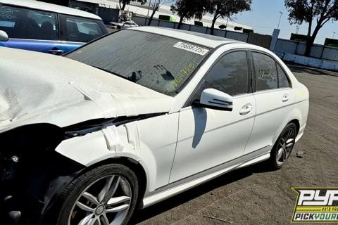 Photo of 2014 Mercedes-Benz C250